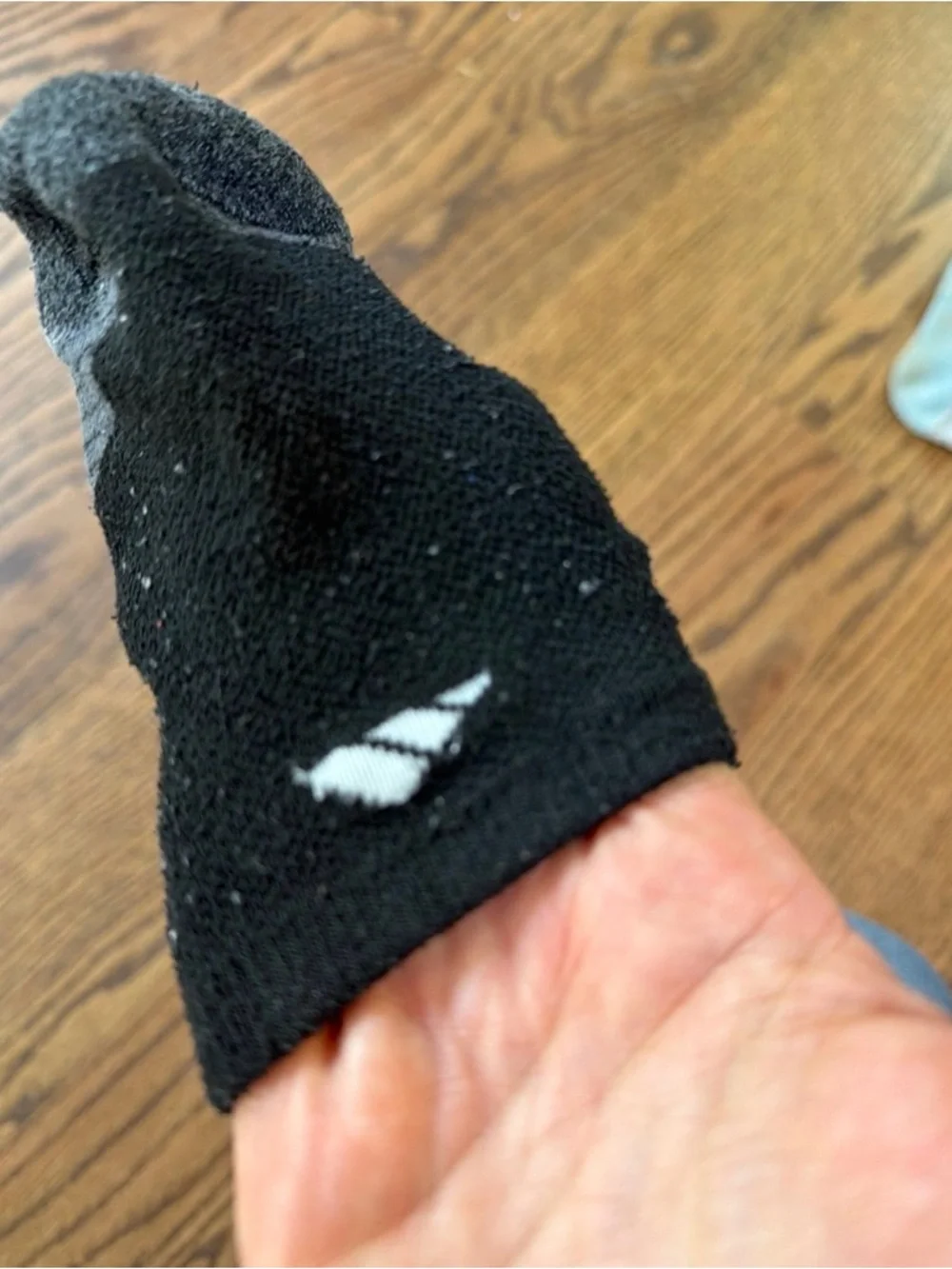 Youth medium low cut socks